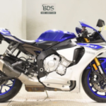мотоцикл YAMAHA YZF-R1